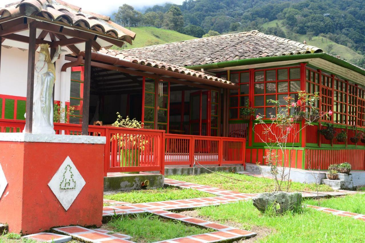 Ecohotel Pinohermoso Reserva Natural Salento Exterior photo